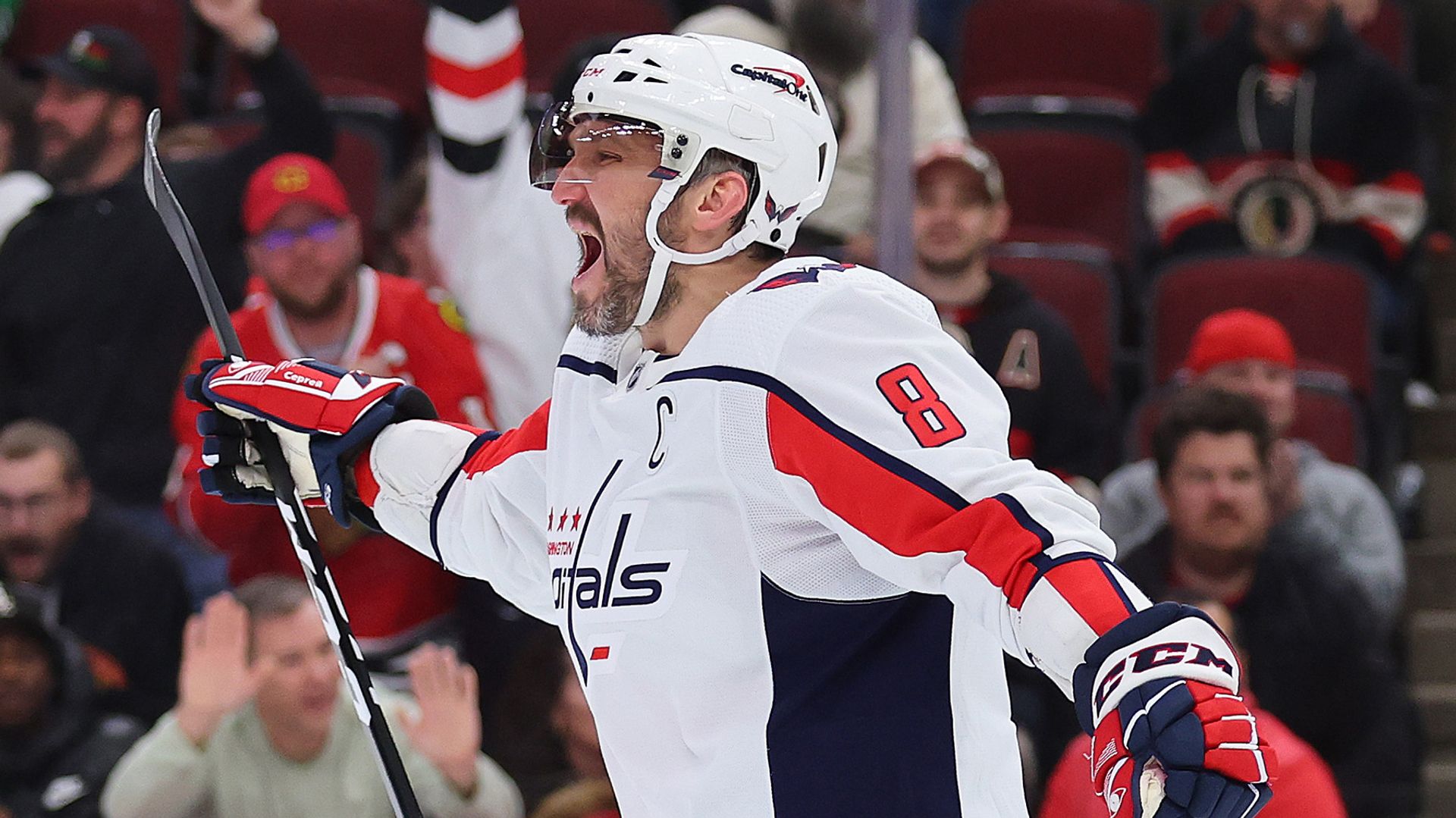 Ovechkin takes appraisal of 'special moment' after 800 goals